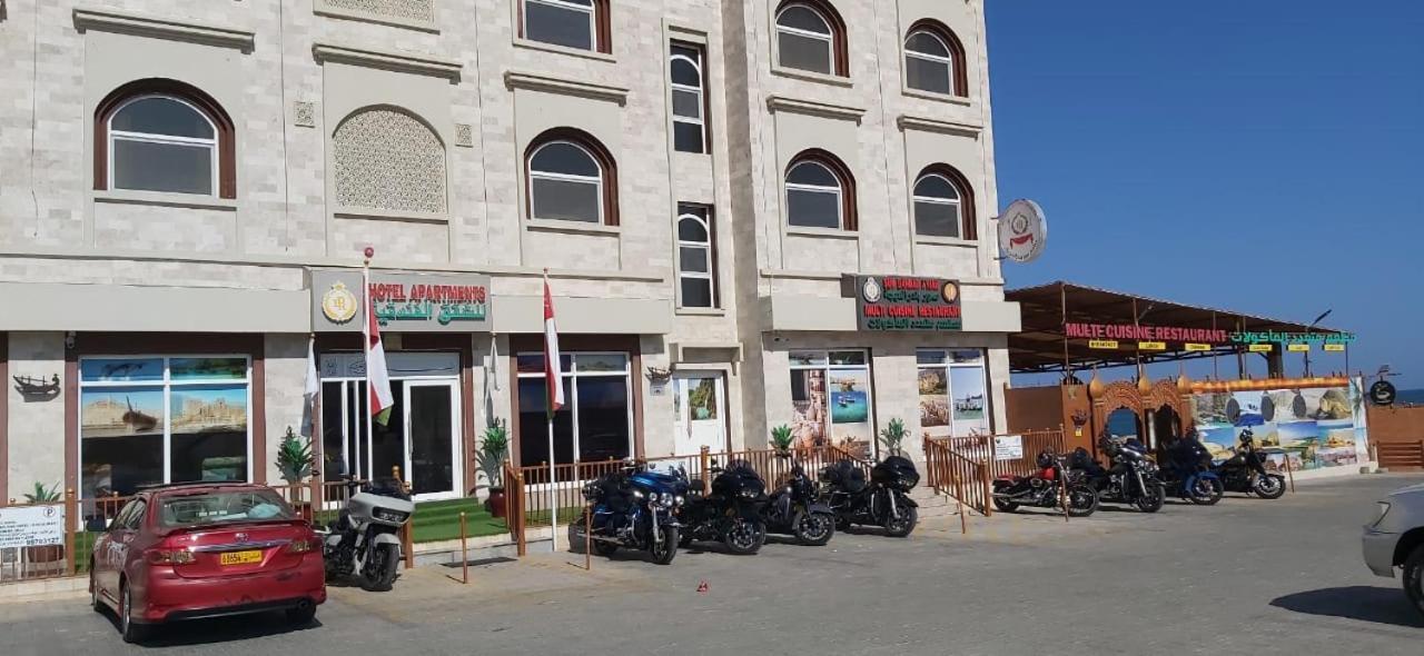 Sur Bandar Al Ayjah Hotel Apartments Eksteriør billede