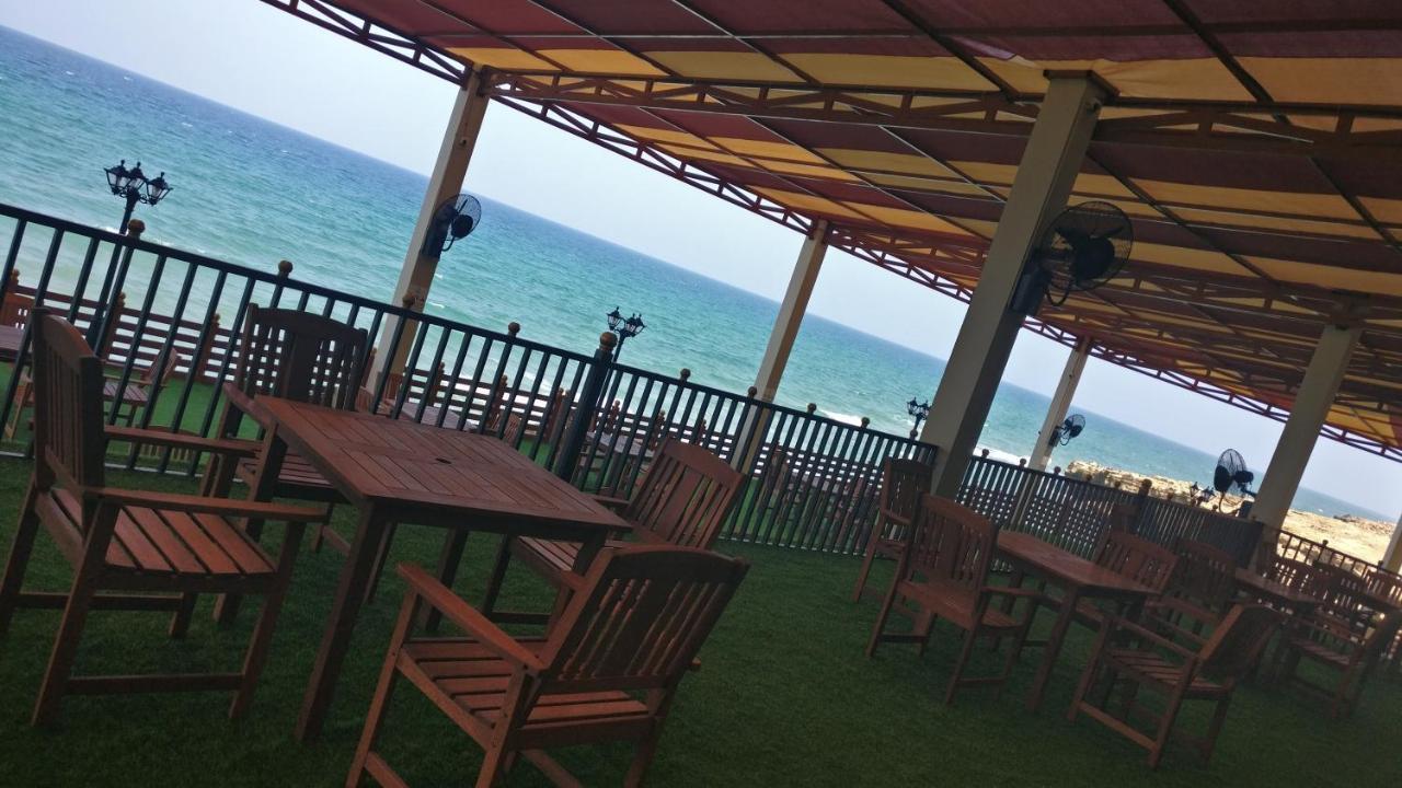 Sur Bandar Al Ayjah Hotel Apartments Eksteriør billede